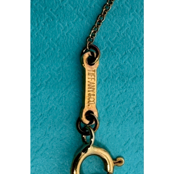 Women's Tiffany & Co. 18k Gold Teardrop Necklace, One Size - Picture 5 of 8